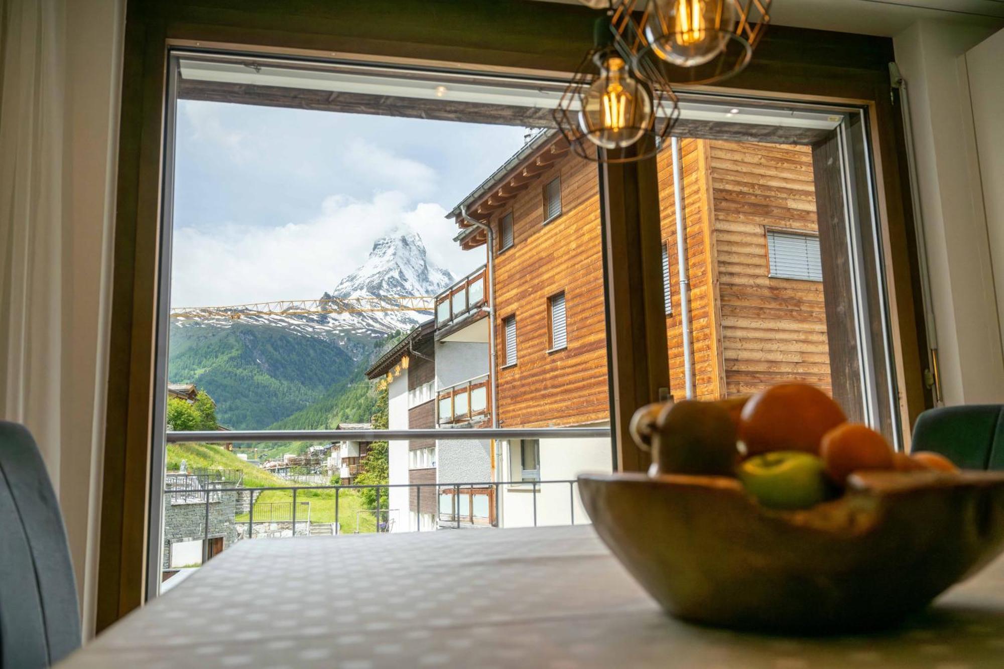 Luxury Residence Colosseo Zermatt Exterior foto